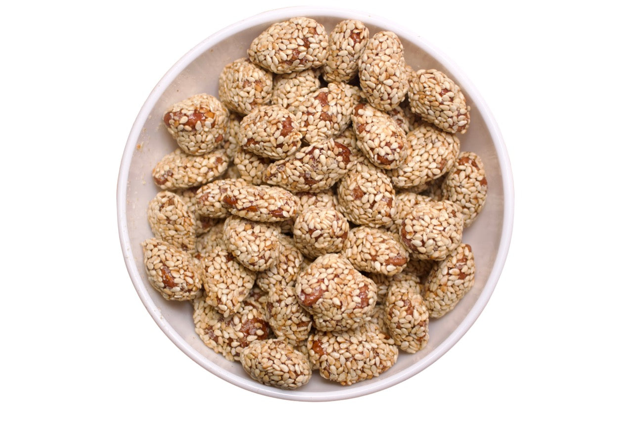aufbewahrung gebrannte mandeln Mandeln gebrannt mit Sesam – Süßer Snack mit nussigem Twist