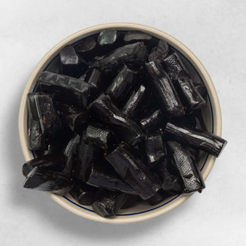 Lakritz Bio Qualität zuckerfrei natürlich aromatisch Süßholz vegan ballaststoffreich traditionelle Süßigkeit gesunder Snack schwarz