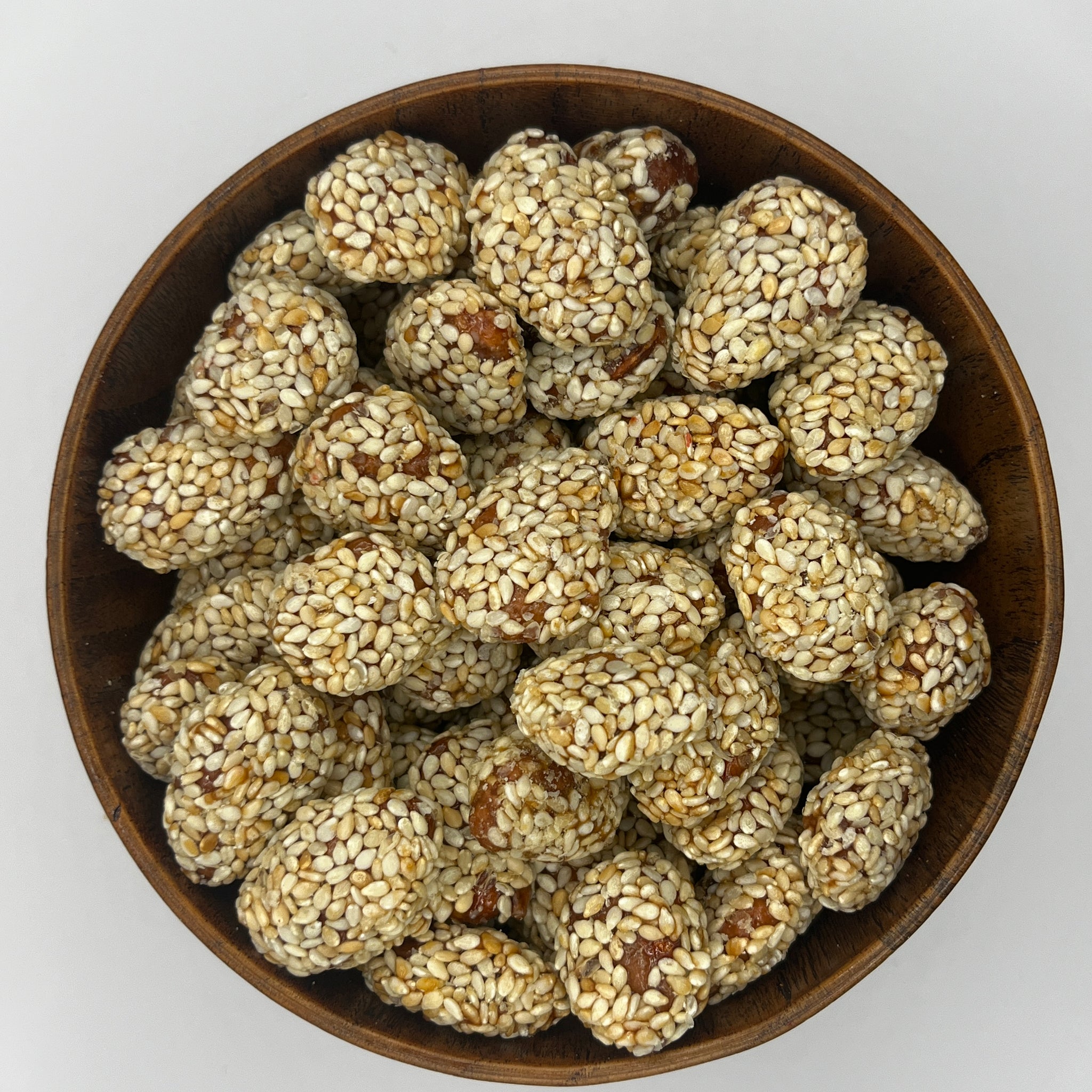 Almonds with sesame