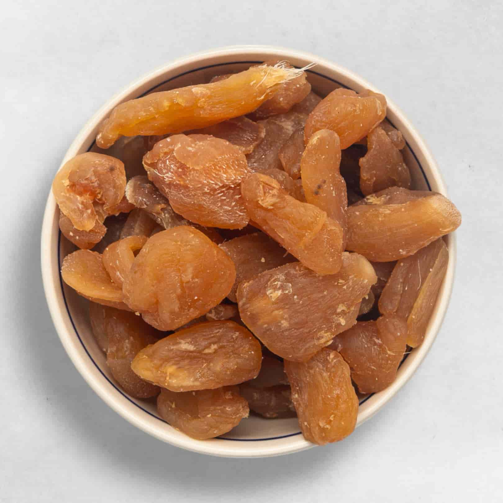 Getrockneter ungesüßter Ingwer Bio Qualität naturbelassen würzig scharf aromatisch gesunder Snack ohne Zuckerzusatz